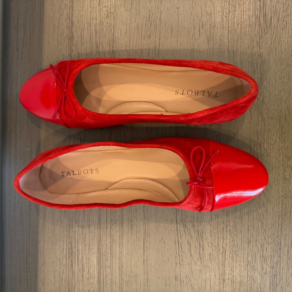 Talbots Women 9 M Red Suede Patent‎ Cap Toe Ballet Flats Bow Detail Low Heel - Picture 13 of 13